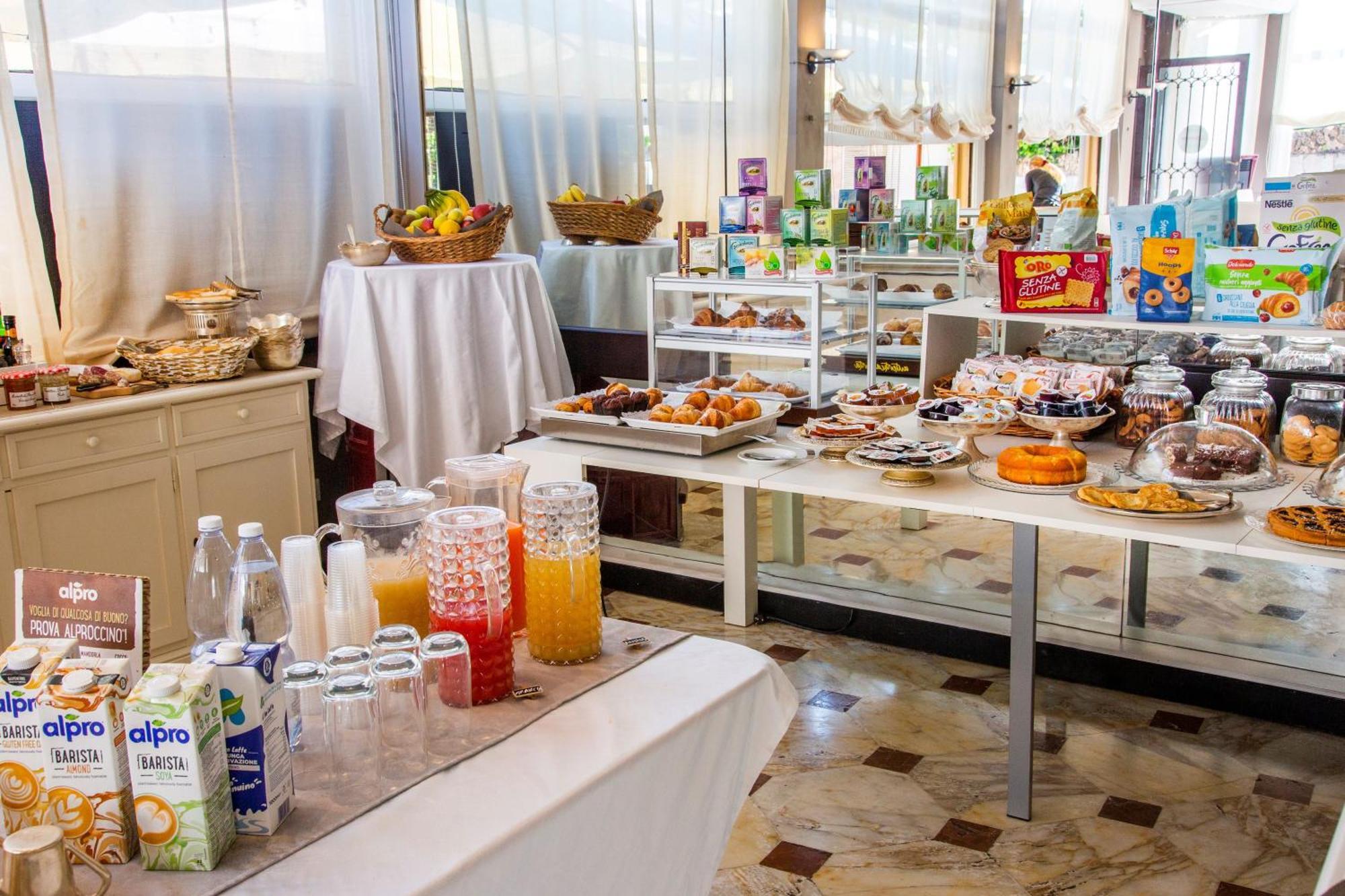 Miramare Hotel 3*