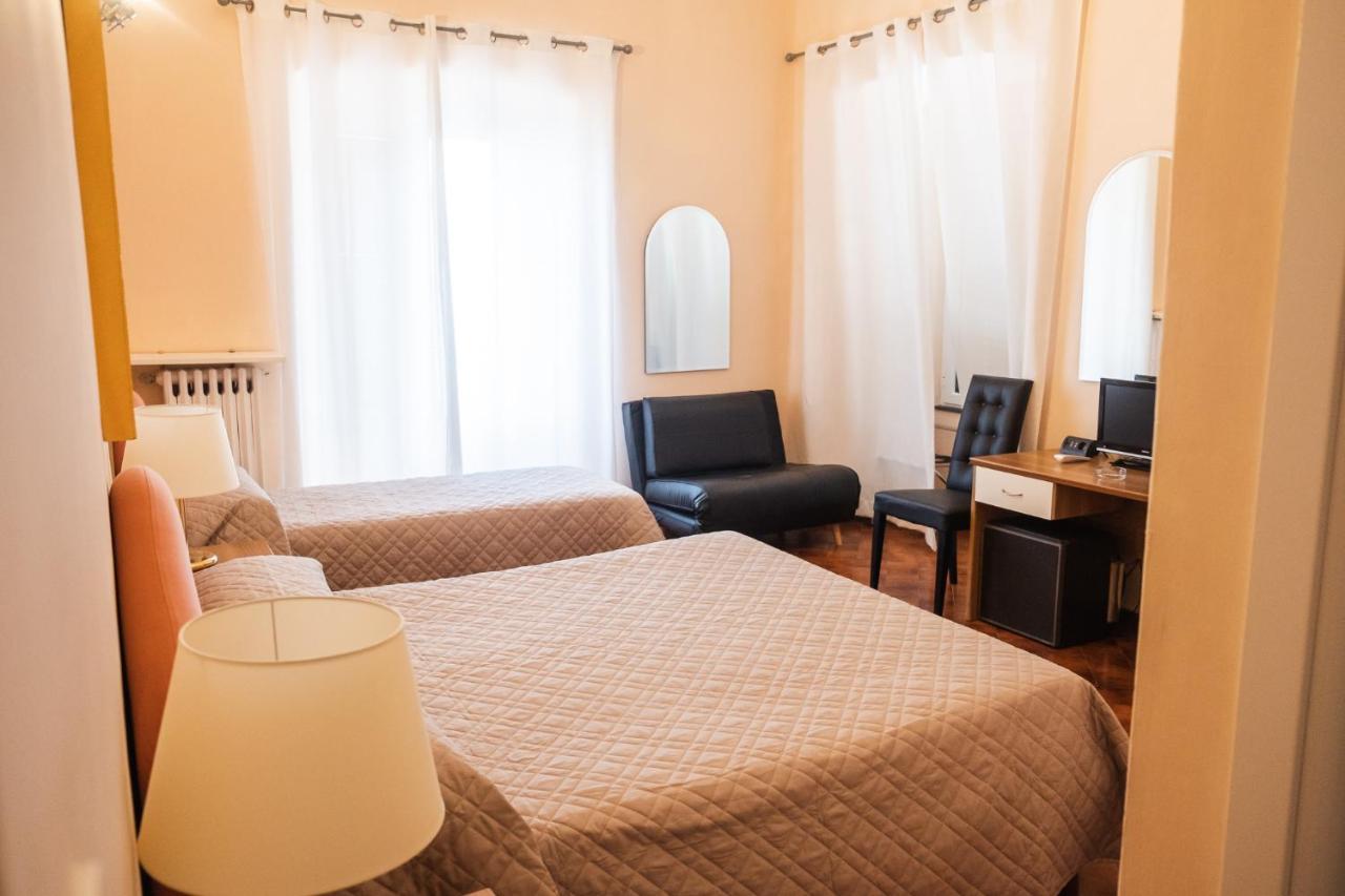 Miramare Hotel 3*